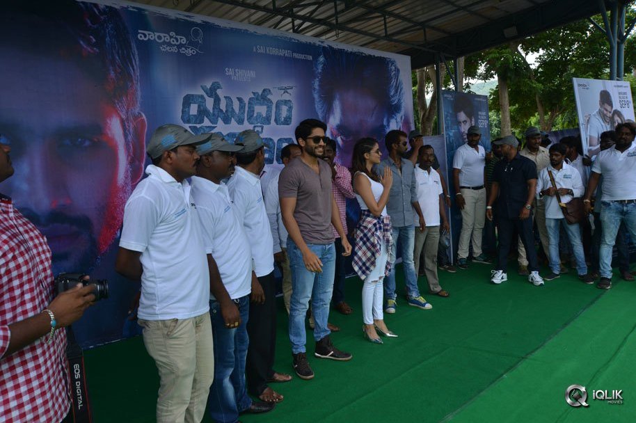 Yuddham-Sharanam-Team-at-Vizag-CEC-College